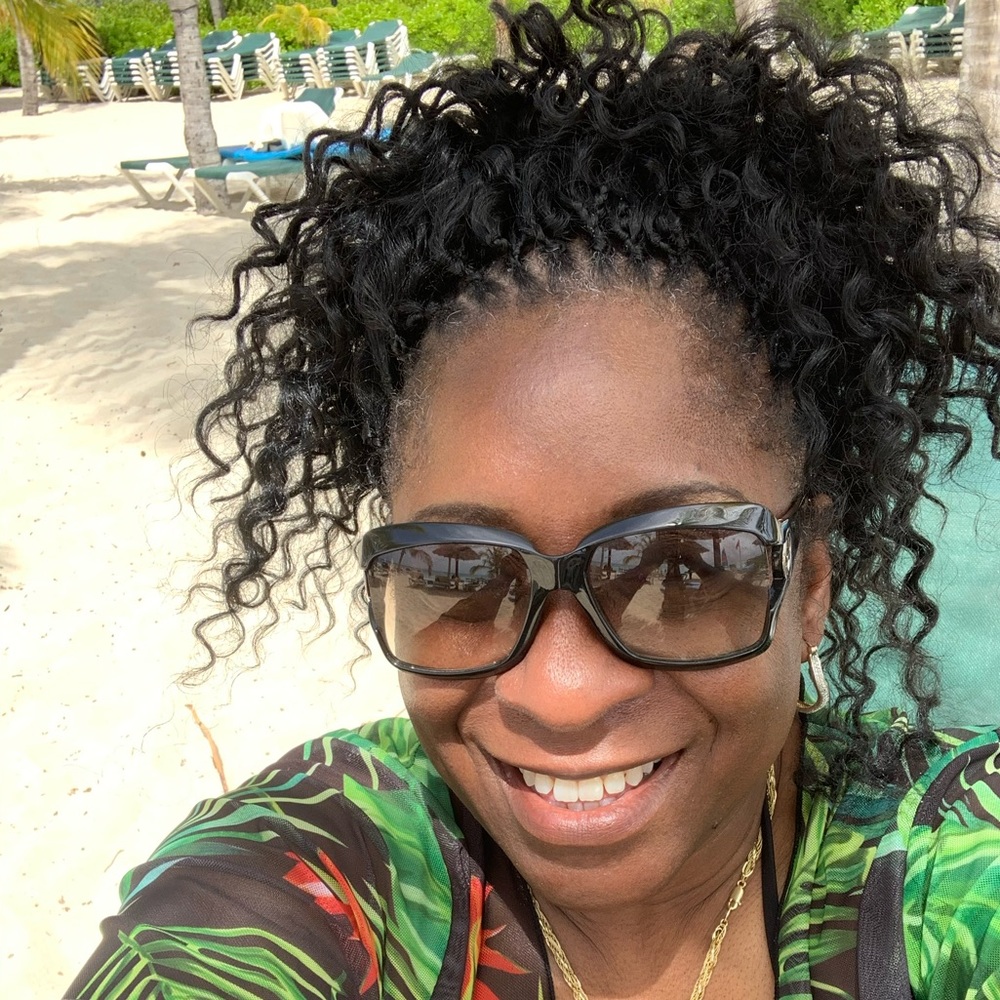 Meet your Posher, Janice